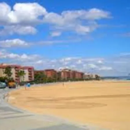 Apartment Con Wifi Y Piscina Cerca Del Mar