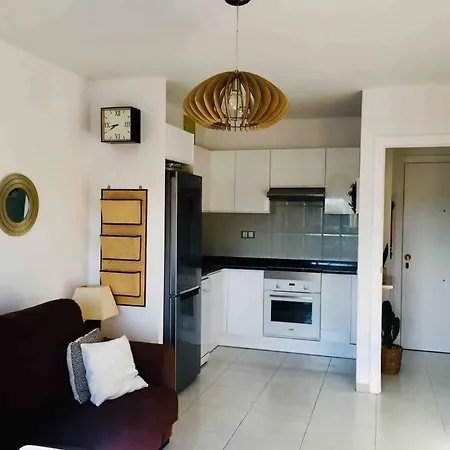 Con Wifi Y Piscina Cerca Del Mar Apartment